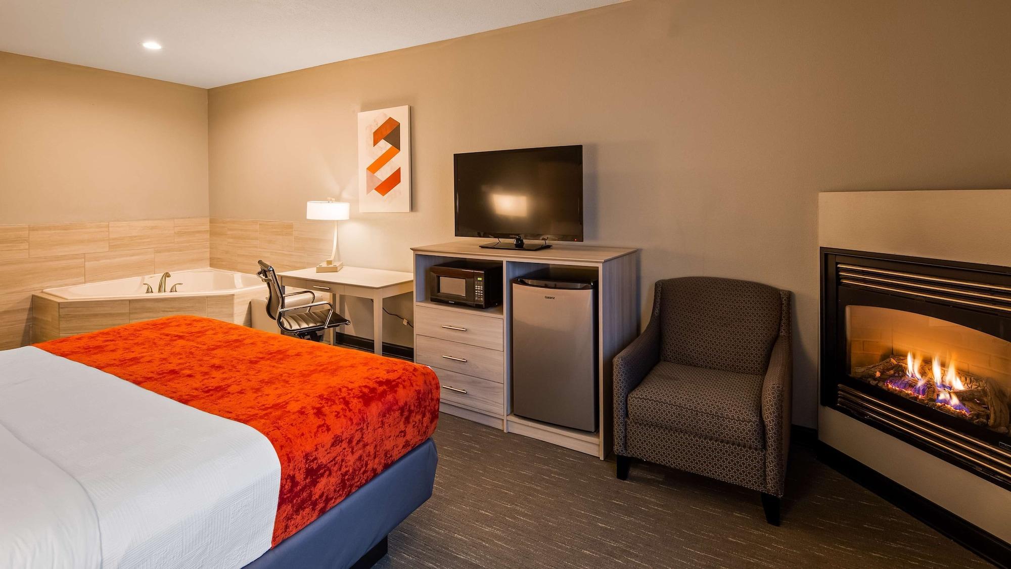 Best Western Plus New Cumberland Eksteriør bilde
