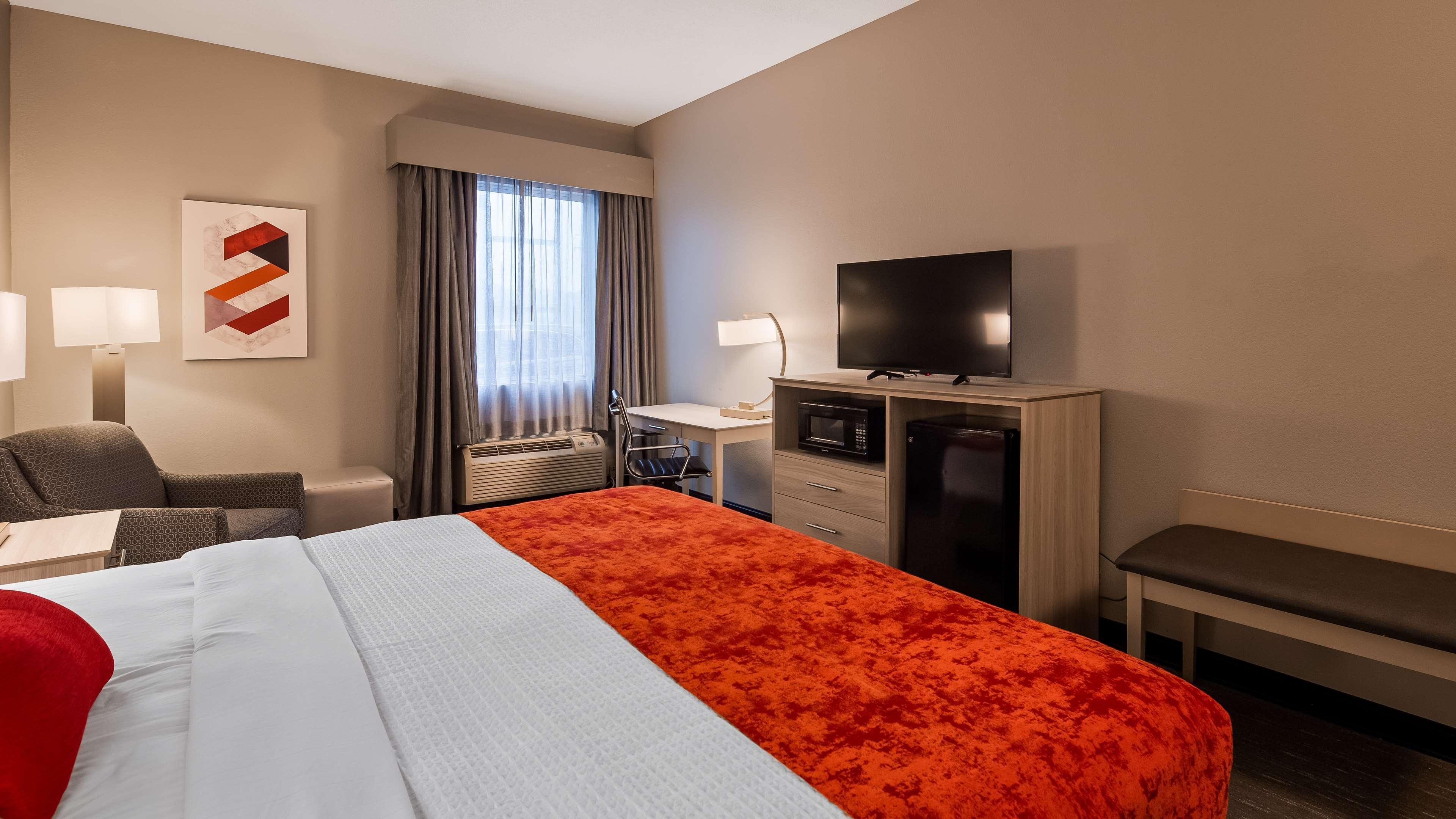 Best Western Plus New Cumberland Eksteriør bilde