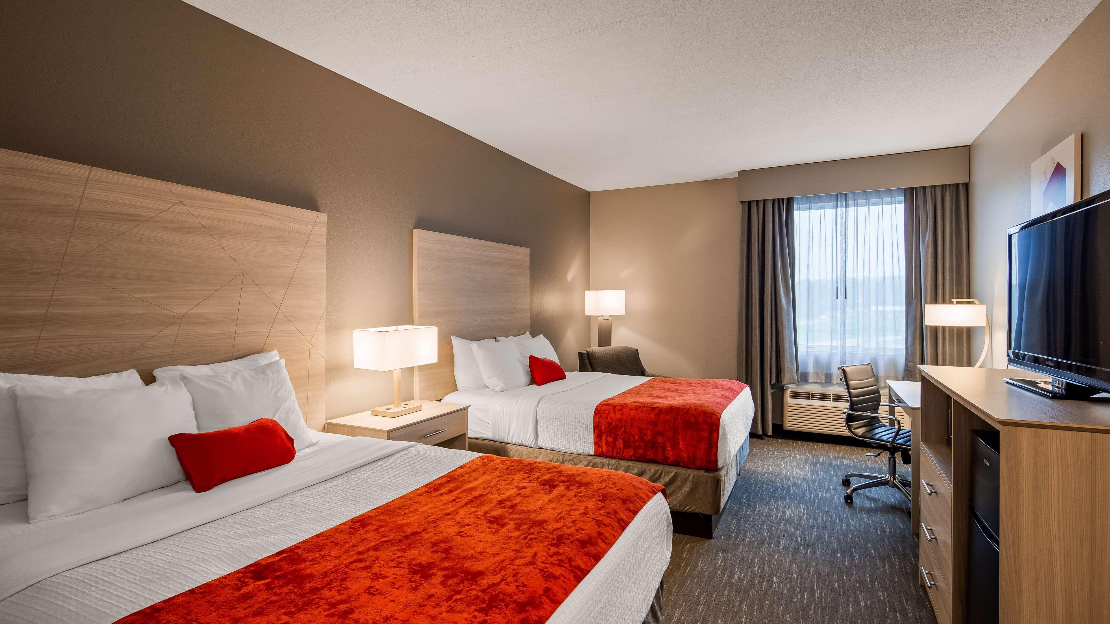 Best Western Plus New Cumberland Eksteriør bilde