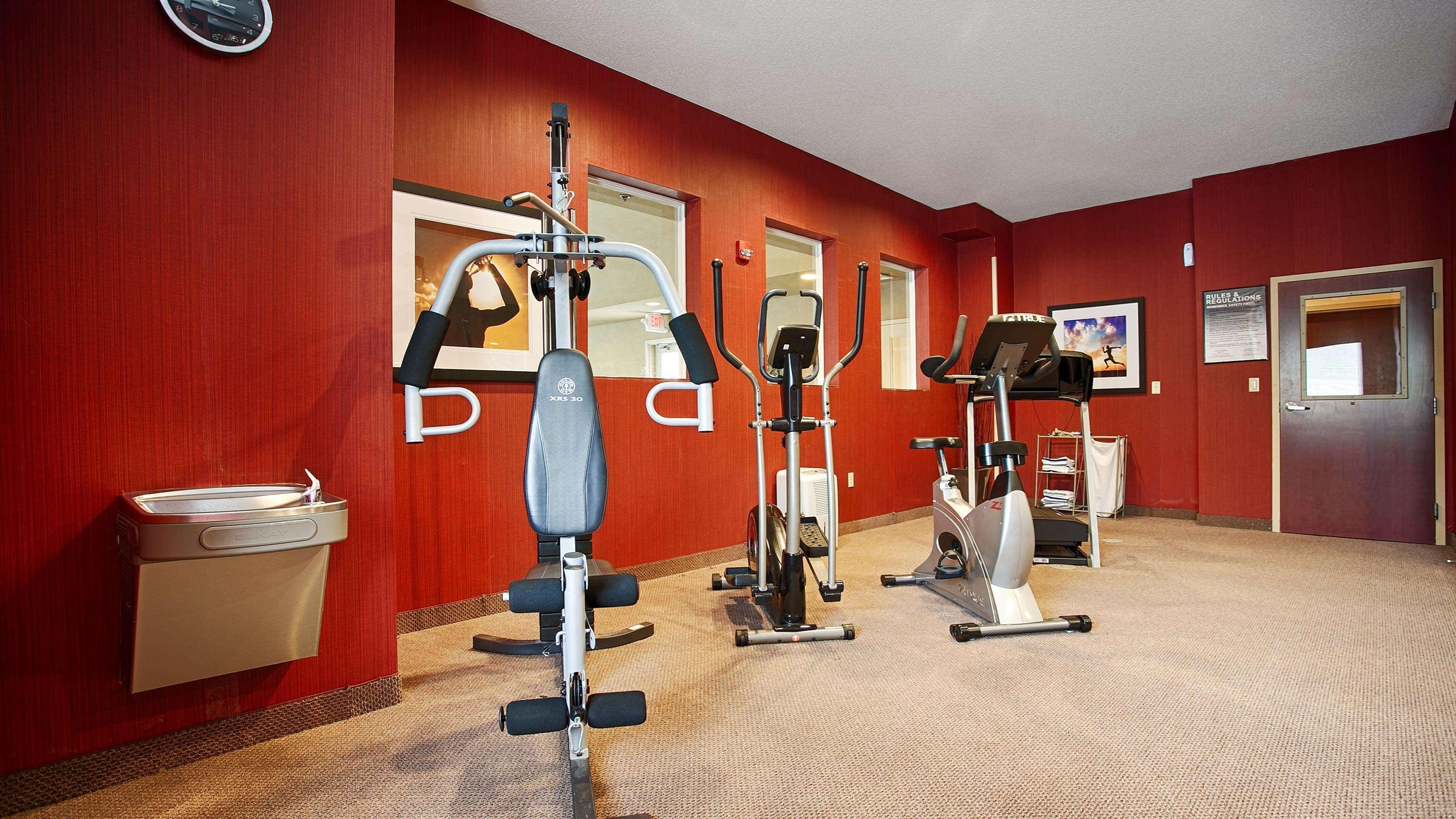 Best Western Plus New Cumberland Eksteriør bilde