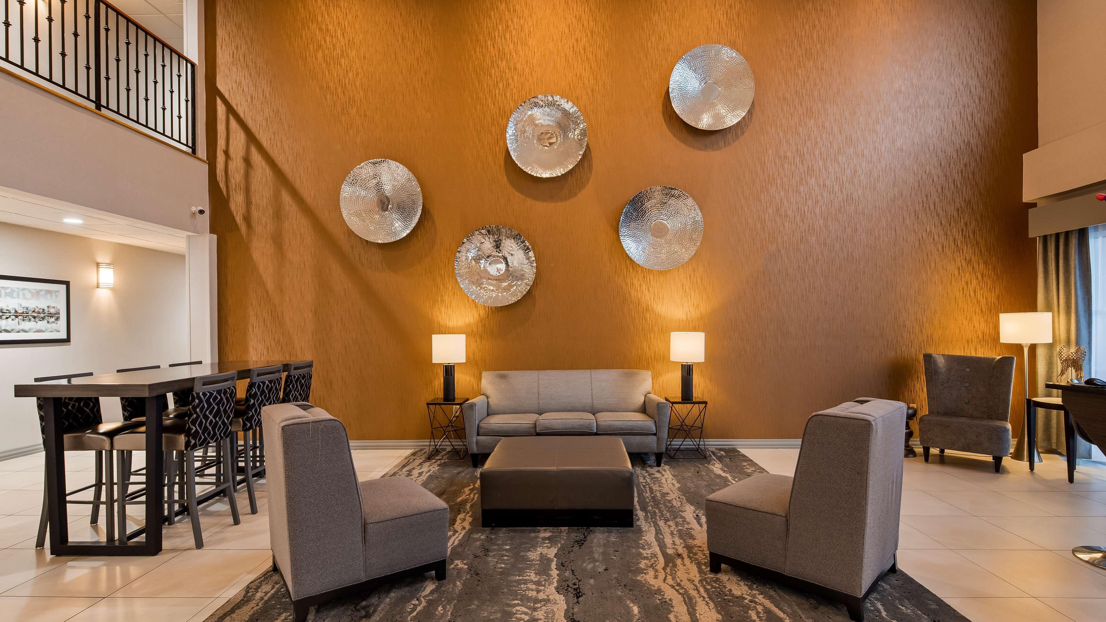 Best Western Plus New Cumberland Eksteriør bilde