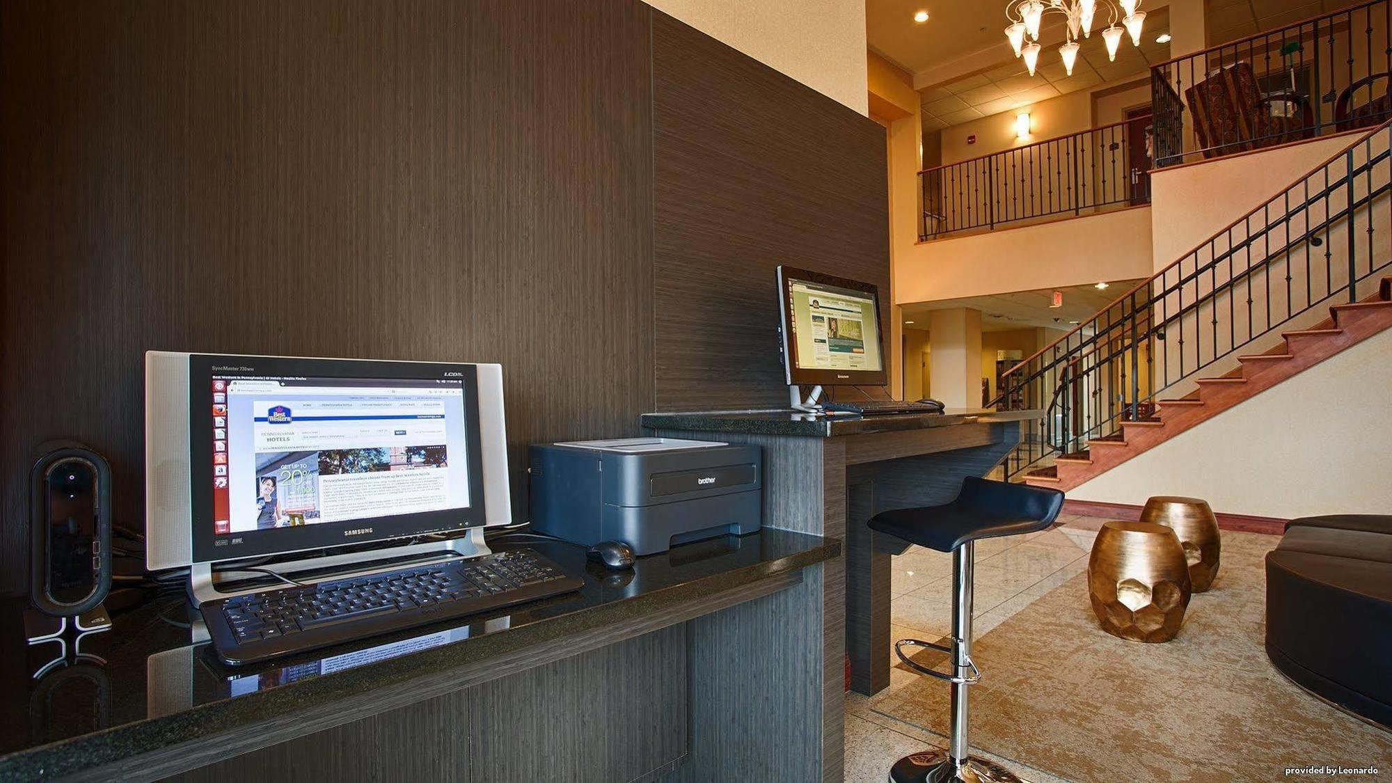 Best Western Plus New Cumberland Eksteriør bilde