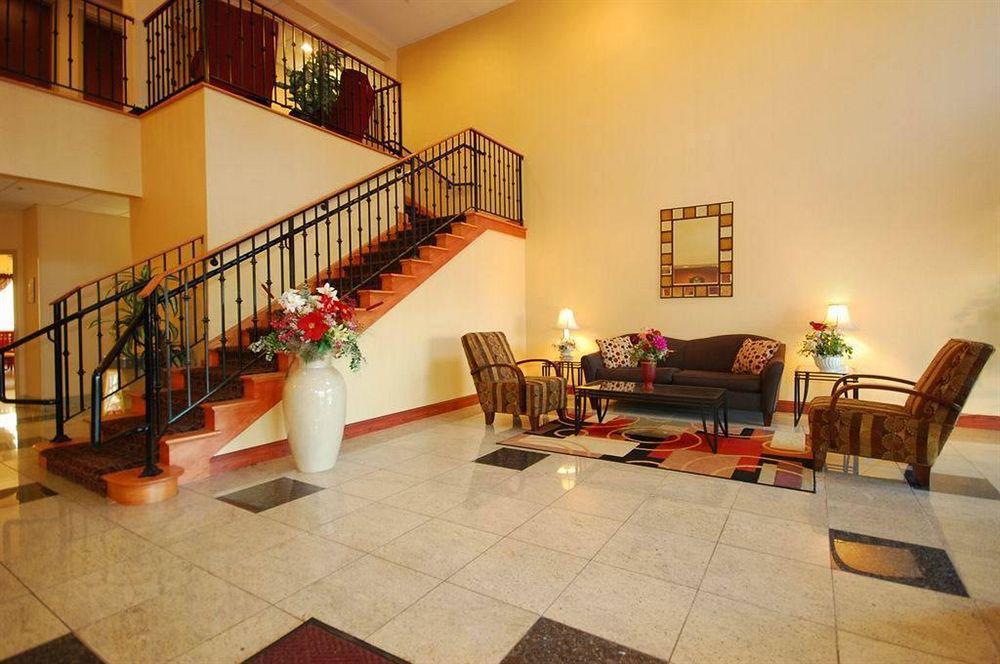 Best Western Plus New Cumberland Interiør bilde